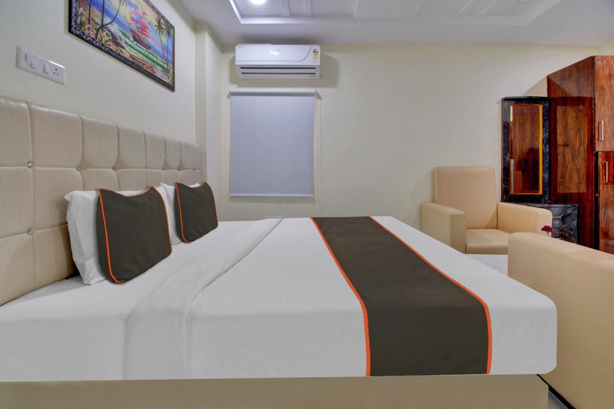 Collection O Hotel Mango Tree Khammam Exterior foto